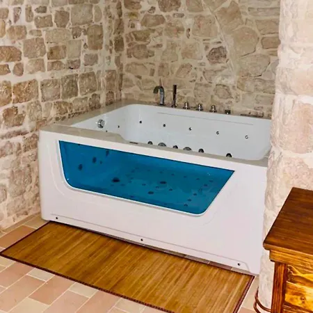 Square - Santeramo 3*